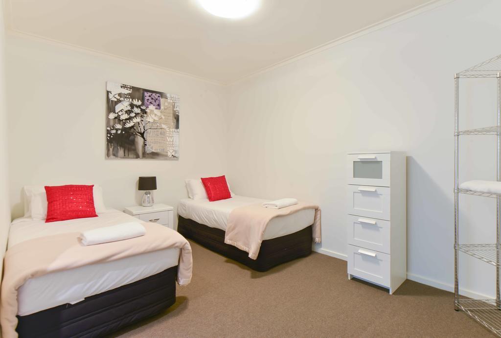 Staycentral - Cityviews On City Road Southbank Melbourne Oda fotoğraf